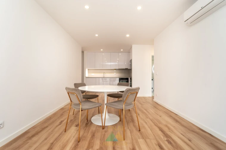 Apartamento T1 para Venda em Arcos de Valdevez (São Paio) e Giela Foto 7