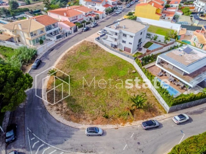 Moradia T8 para Venda em Carcavelos e Parede Foto 1