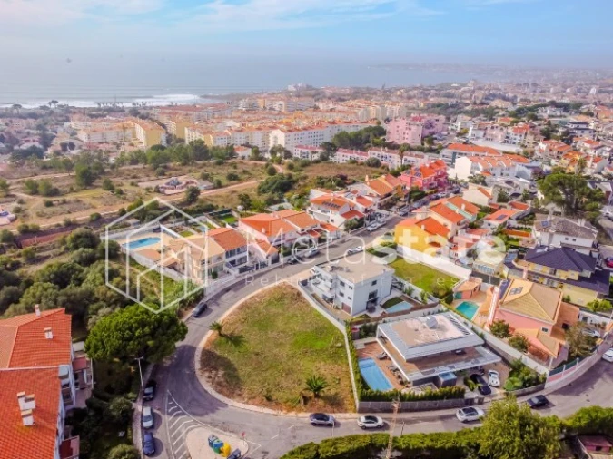 Moradia T8 para Venda em Carcavelos e Parede Foto 13