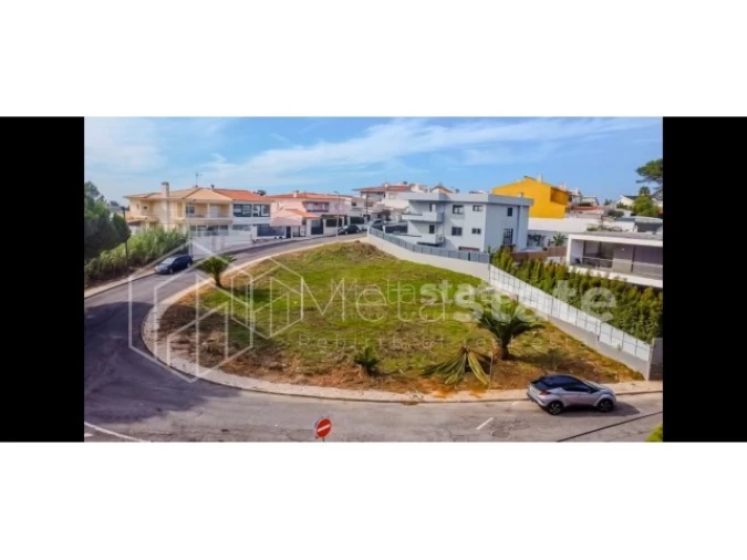 Moradia T8 para Venda em Carcavelos e Parede Foto 24