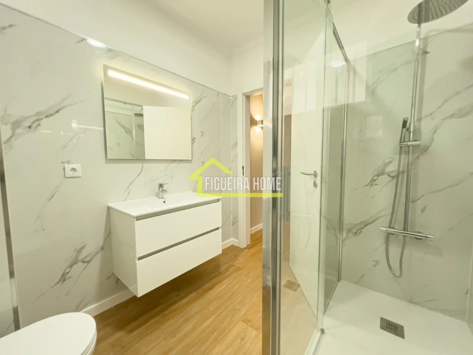 Apartamento T2 para Venda em Buarcos Foto 15