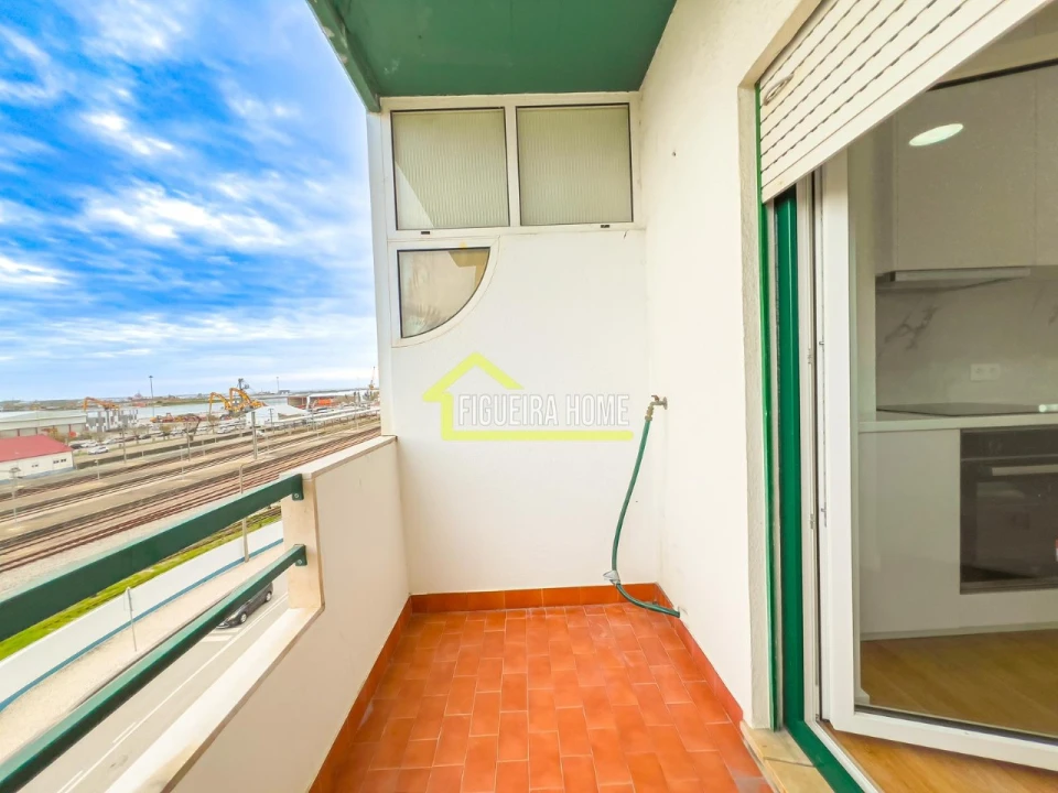 Apartamento T2 para Venda em Buarcos Foto 27