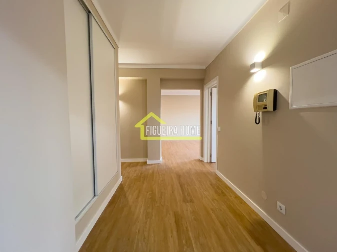 Apartamento T2 para Venda em Buarcos Foto 1