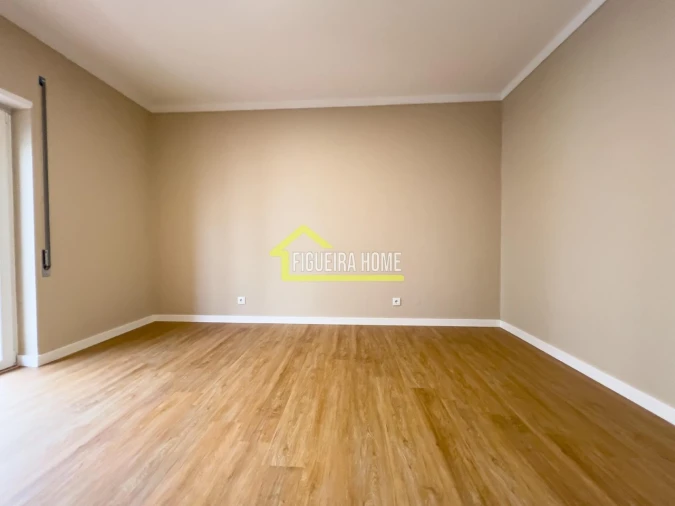 Apartamento T2 para Venda em Buarcos Foto 18