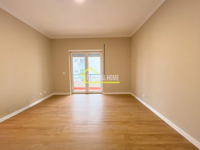 Apartamento T2 para Venda em Buarcos Foto 20