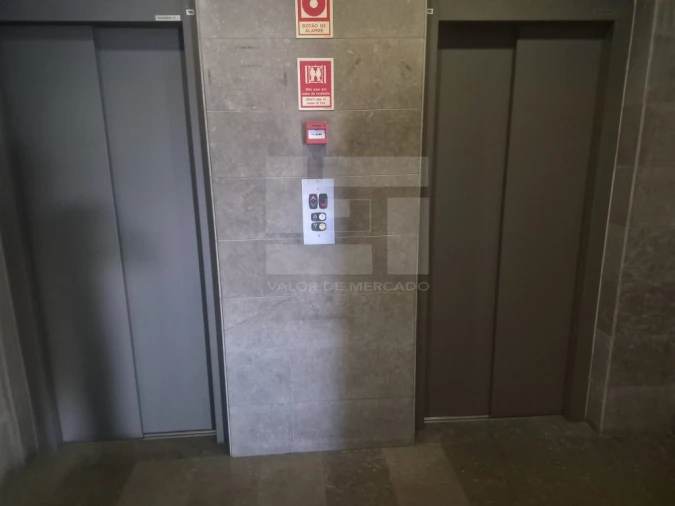 Apartamento T2 para Venda em Vila Franca de Xira Foto 29