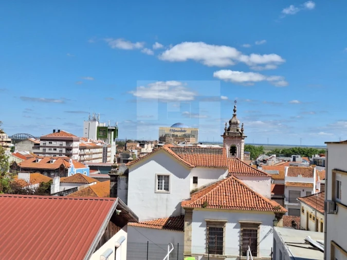 Apartamento T2 para Venda em Vila Franca de Xira Foto 32