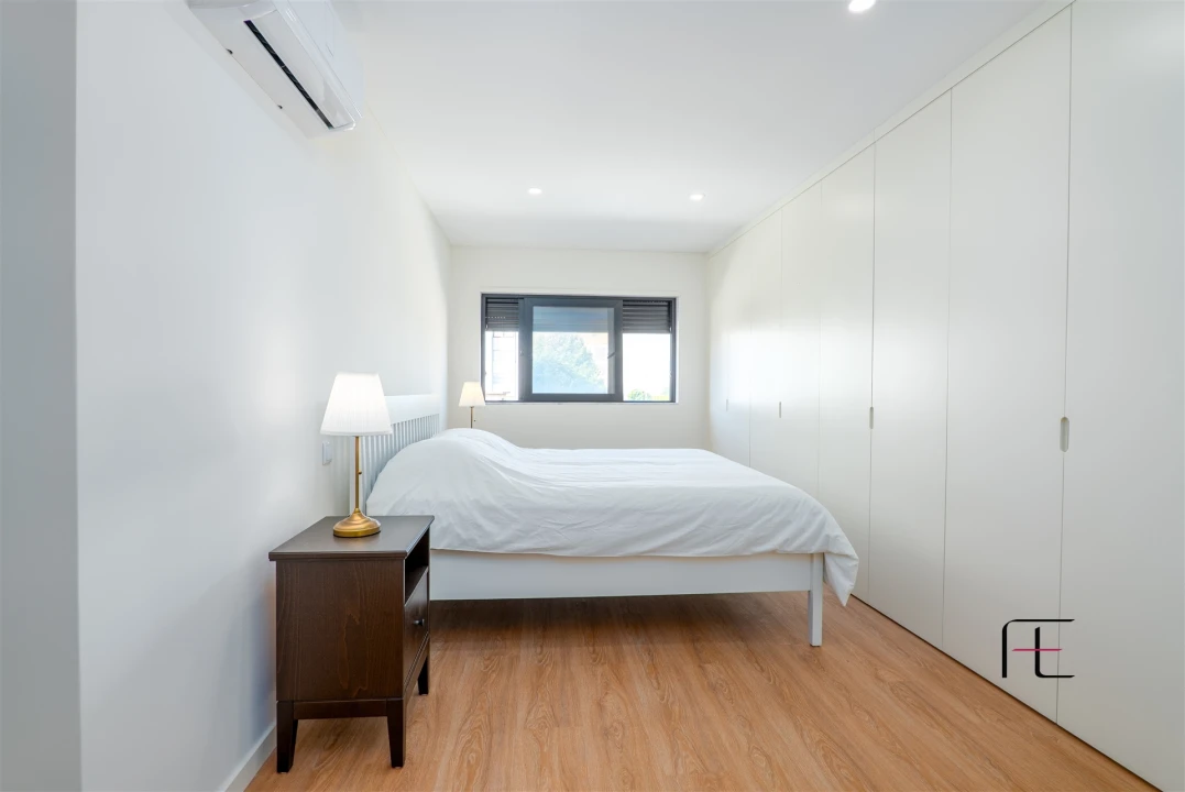 Apartamento T3 para Arrendamento em Mafamude e Vilar do Paraíso Foto 3