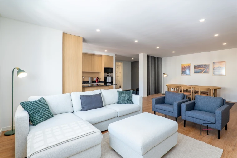 Apartamento T3 para Arrendamento em Mafamude e Vilar do Paraíso Foto 23