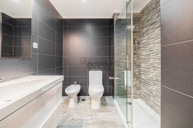 Apartamento T2 para Venda em São Domingos de Rana Foto 34