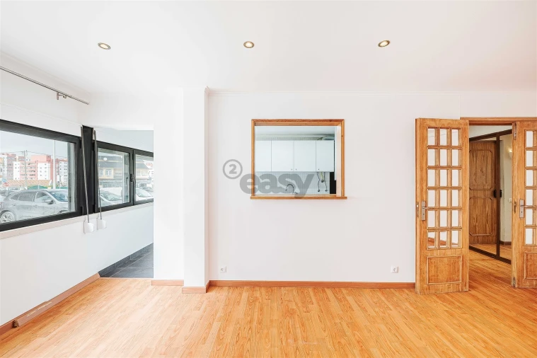 Apartamento T2 para Venda em São Domingos de Rana Foto 10