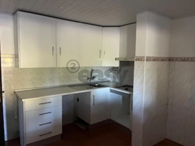 Moradia T2 para Venda em Nossa Senhora da Vila, Nossa Senhora do Bispo e Silveiras Foto 9