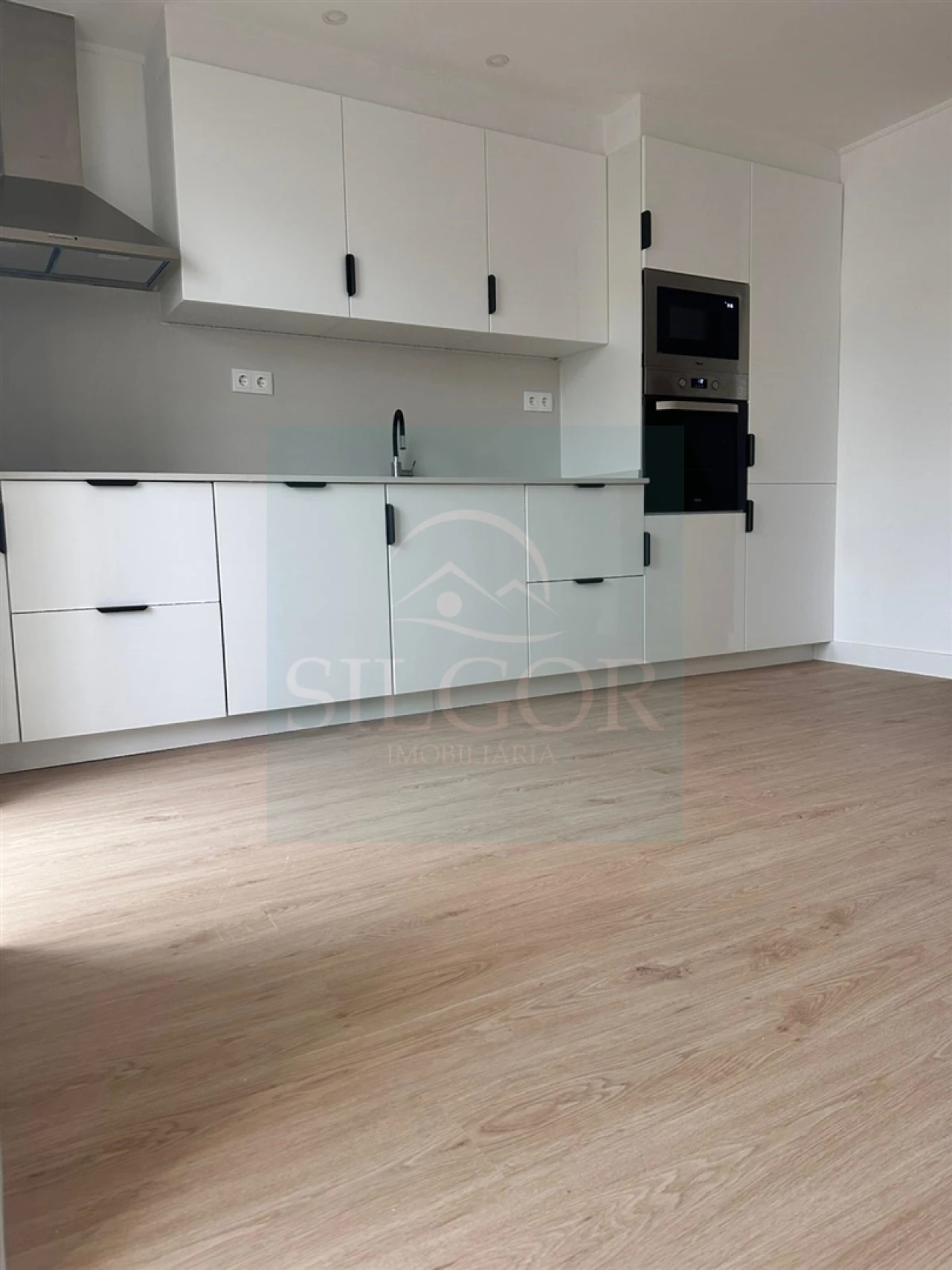 Apartamento T2 para Venda em Alto do Seixalinho, Santo André e Verderena Foto 1
