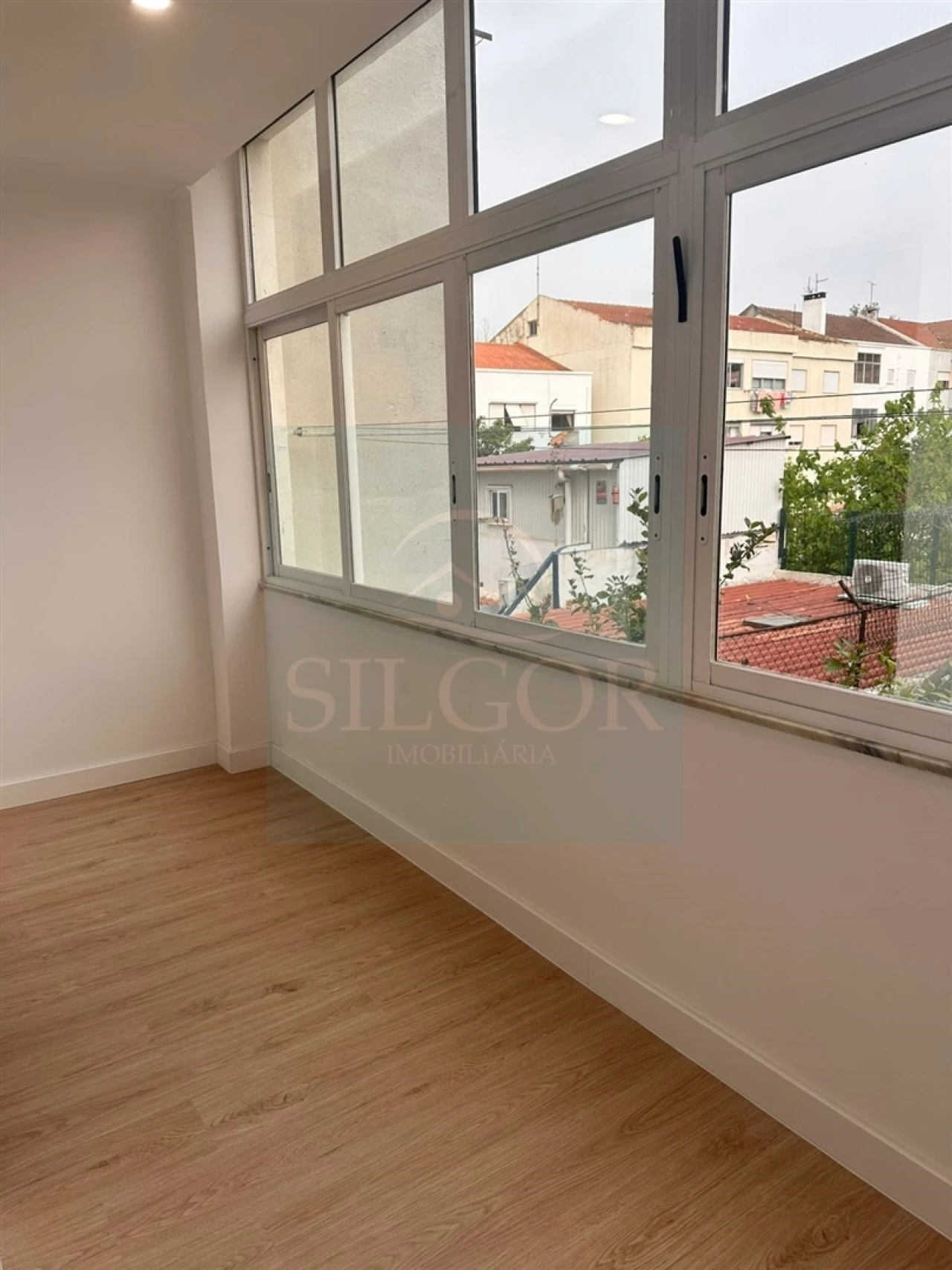 Apartamento T2 para Venda em Alto do Seixalinho, Santo André e Verderena Foto 6