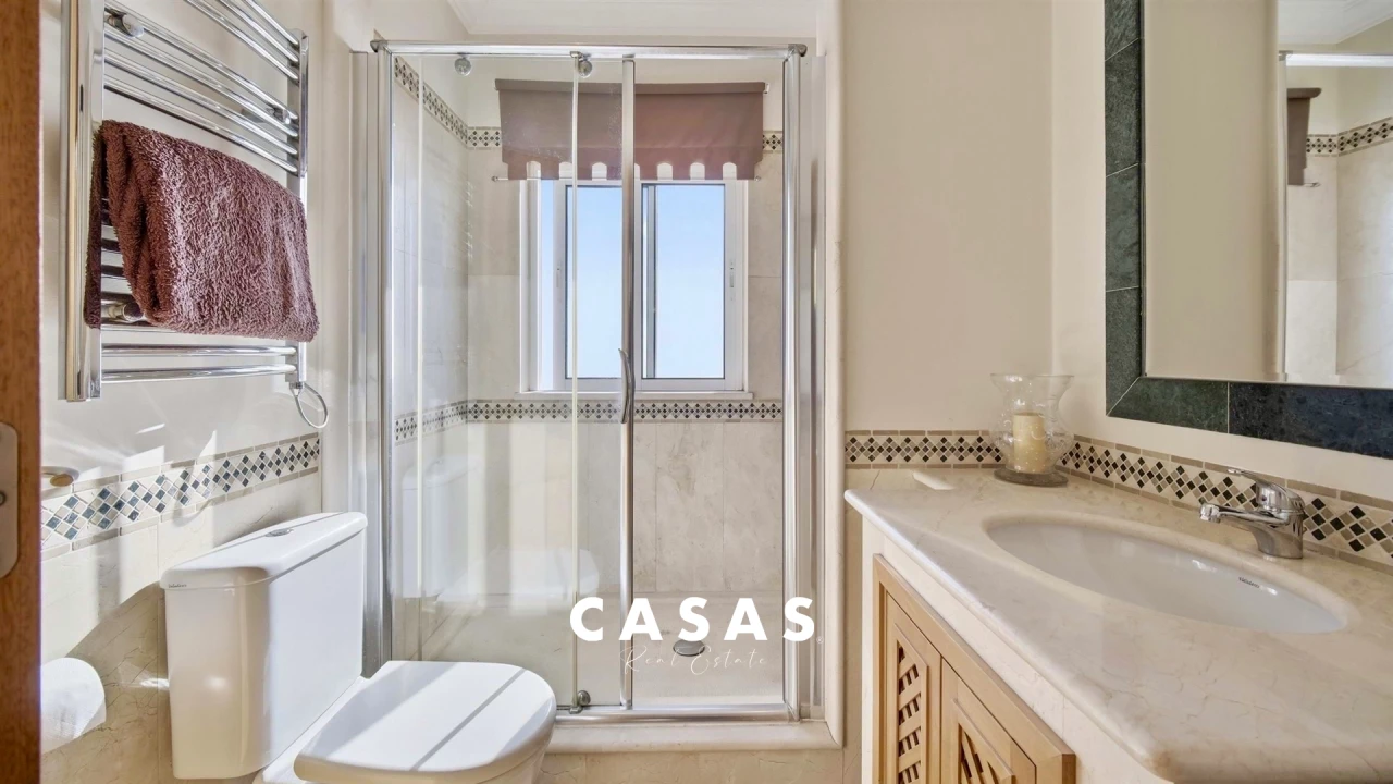 Moradia T4 para Venda em São Gonçalo Foto 24