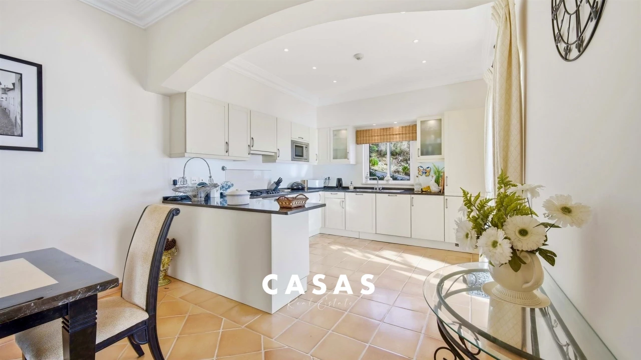 Moradia T4 para Venda em São Gonçalo Foto 11