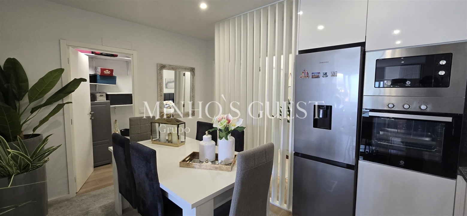 Apartamento T2 para Venda em Selho (São Jorge) Foto 5