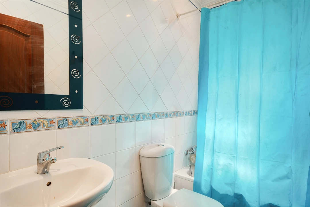 Moradia T4 para Venda em Alcabideche Foto 14