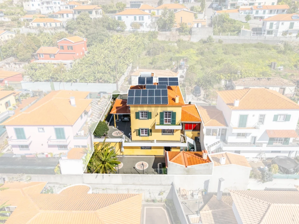 Moradia T6 para Venda em Santo Antonio Foto 20