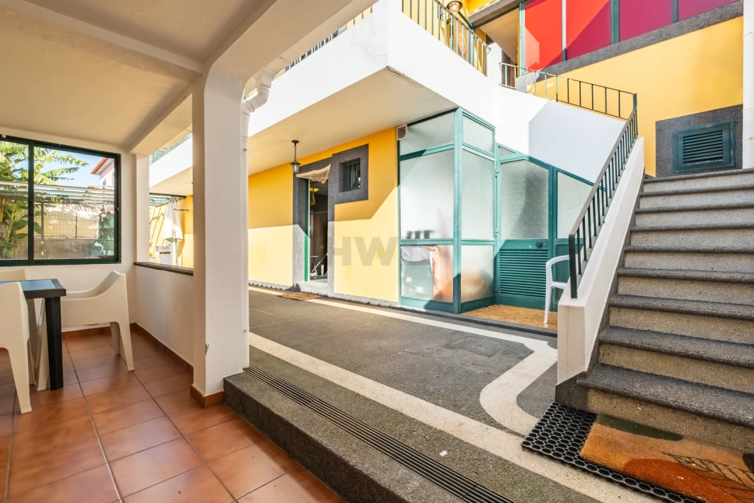 Moradia T6 para Venda em Santo Antonio Foto 56