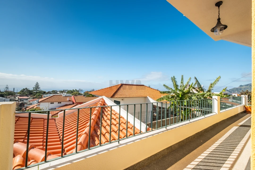 Moradia T6 para Venda em Santo Antonio Foto 28