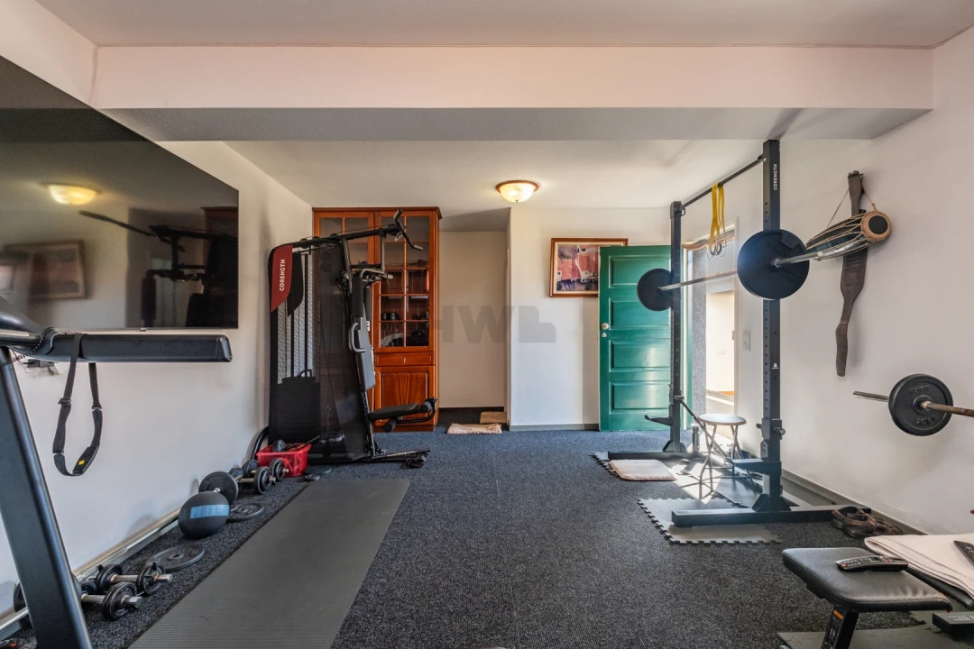 Moradia T6 para Venda em Santo Antonio Foto 52