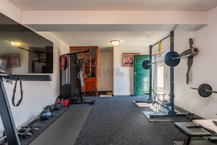 Moradia T6 para Venda em Santo Antonio Foto 52