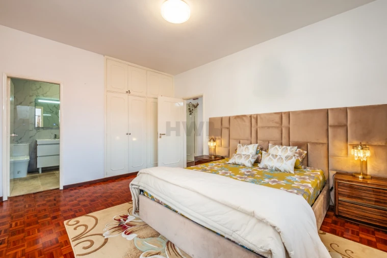 Moradia T6 para Venda em Santo Antonio Foto 49