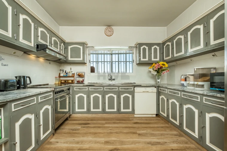 Moradia T6 para Venda em Santo Antonio Foto 34