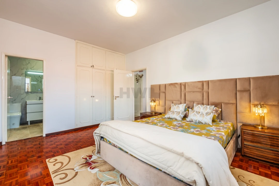 Moradia T6 para Venda em Santo Antonio Foto 49