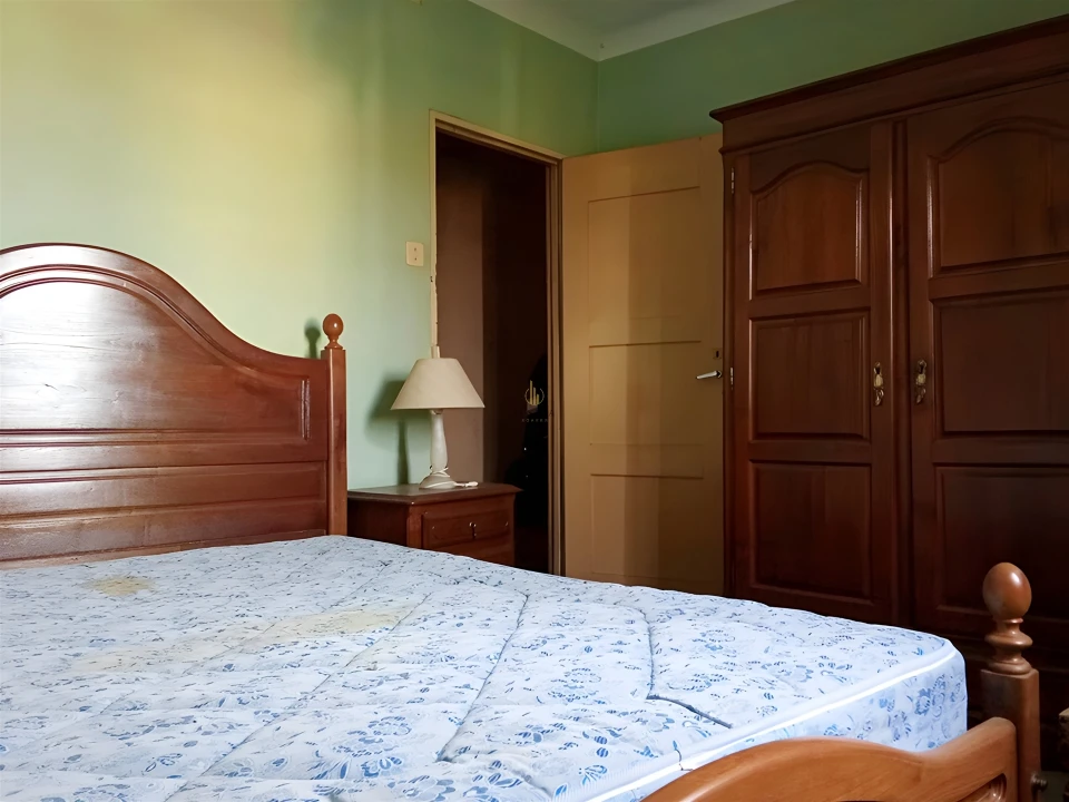 Moradia T5 para Venda em Barcos e Santa Leocádia Foto 7