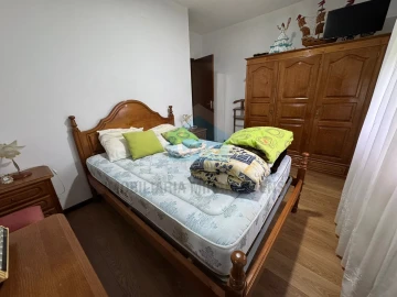 Moradia T4 para Venda em Abambres