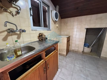 Moradia T4 para Venda em Abambres