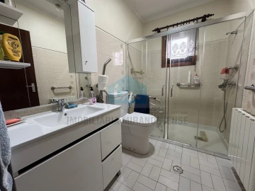 Moradia T4 para Venda em Abambres