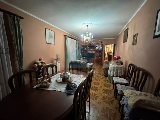 Moradia T4 para Venda em Abambres Foto 11