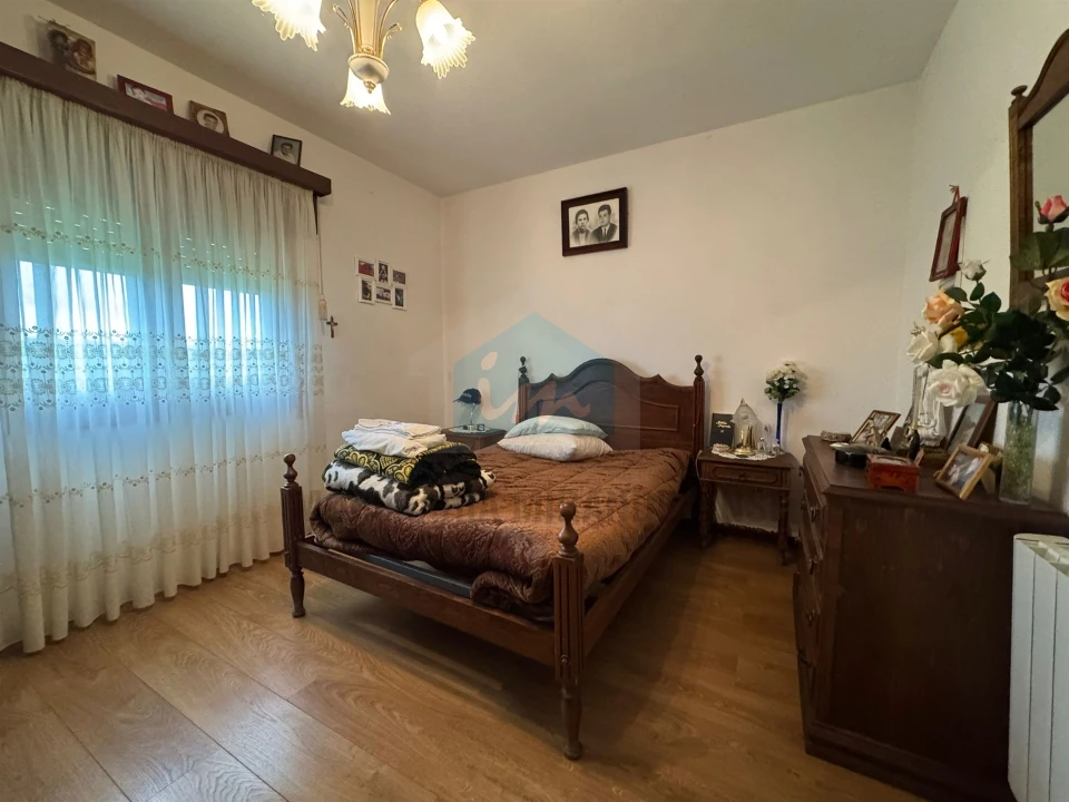 Moradia T4 para Venda em Abambres Foto 18