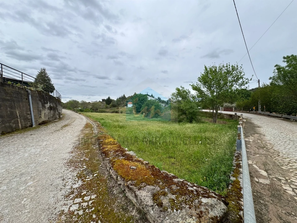 Moradia T4 para Venda em Abambres Foto 29