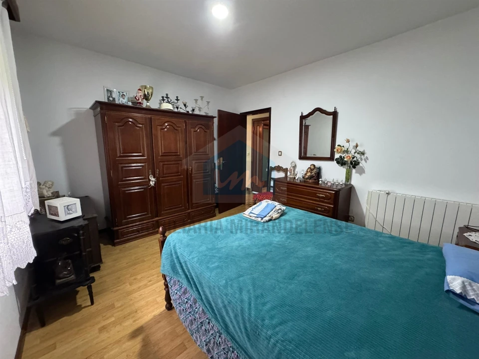 Moradia T4 para Venda em Abambres Foto 23