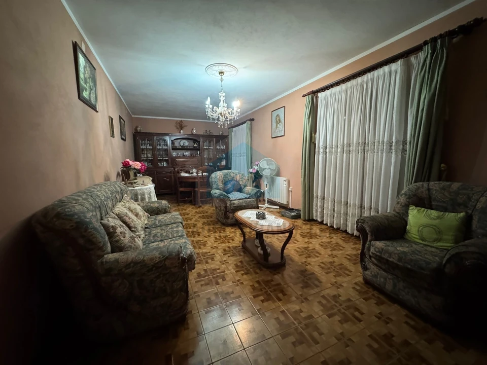 Moradia T4 para Venda em Abambres Foto 10