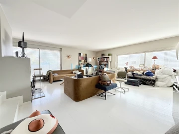 Apartamento T5 para Venda em Lordelo do Ouro e Massarelos