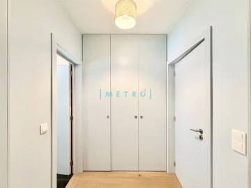 Apartamento T5 para Venda em Lordelo do Ouro e Massarelos