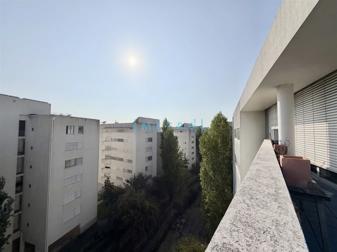 Apartamento T5 para Venda em Lordelo do Ouro e Massarelos Foto 28
