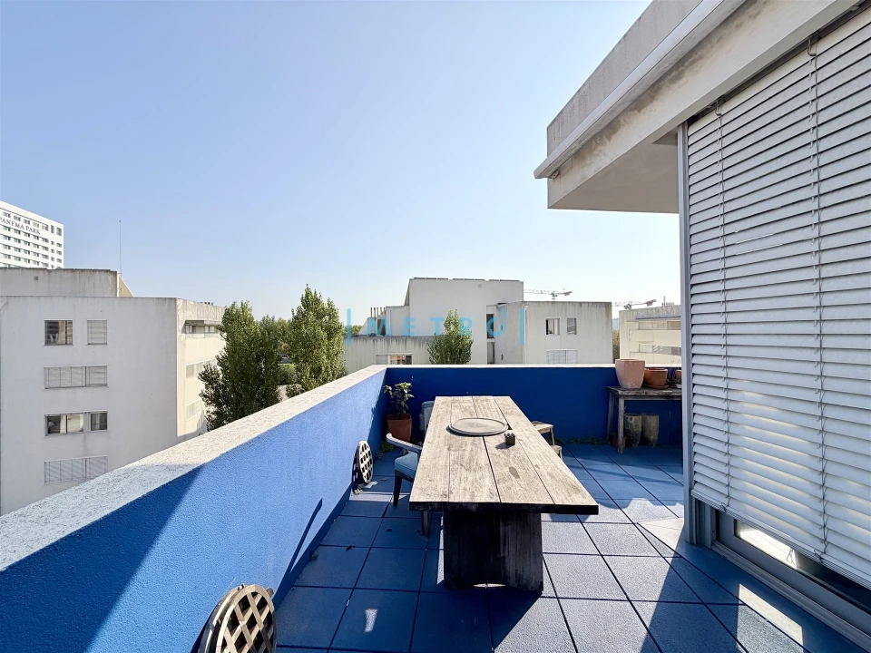 Apartamento T5 para Venda em Lordelo do Ouro e Massarelos Foto 29