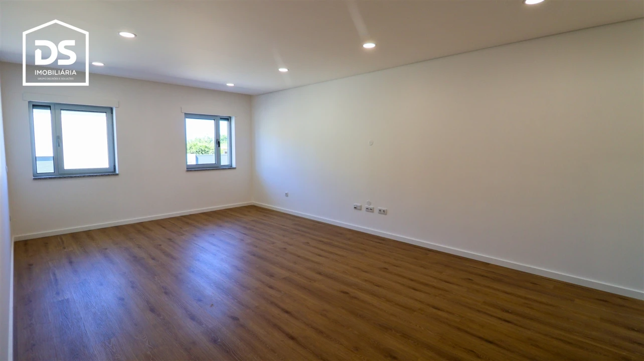 Apartamento T2 para Venda em Currelos, Papízios e Sobral Foto 6