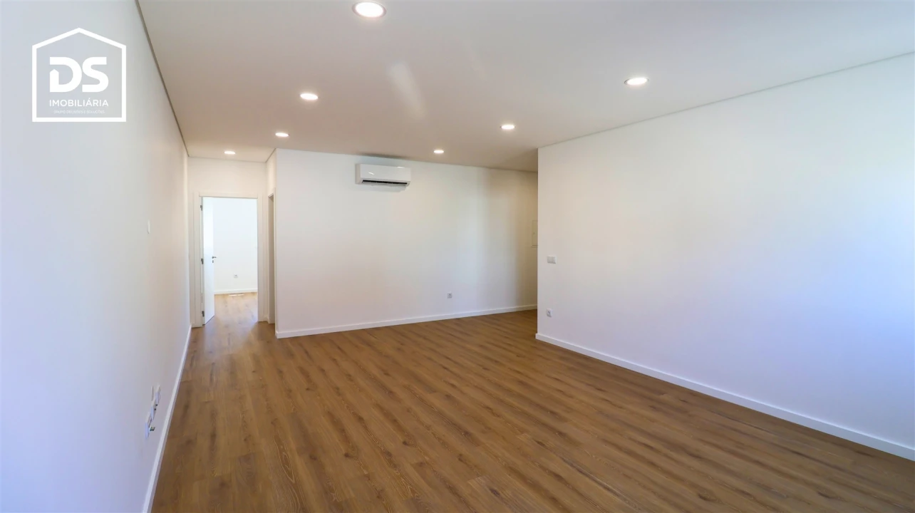 Apartamento T2 para Venda em Currelos, Papízios e Sobral Foto 15