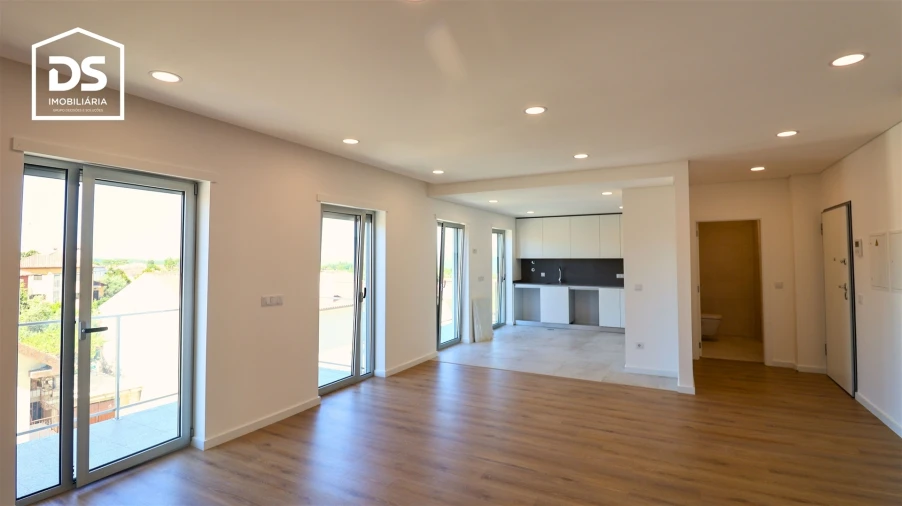 Apartamento T2 para Venda em Currelos, Papízios e Sobral Foto 44