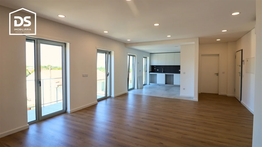 Apartamento T2 para Venda em Currelos, Papízios e Sobral Foto 41