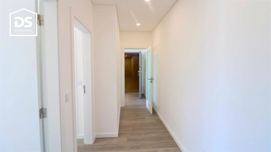 Apartamento T2 para Venda em Currelos, Papízios e Sobral Foto 33