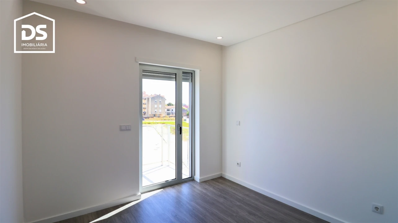 Apartamento T2 para Venda em Currelos, Papízios e Sobral Foto 26