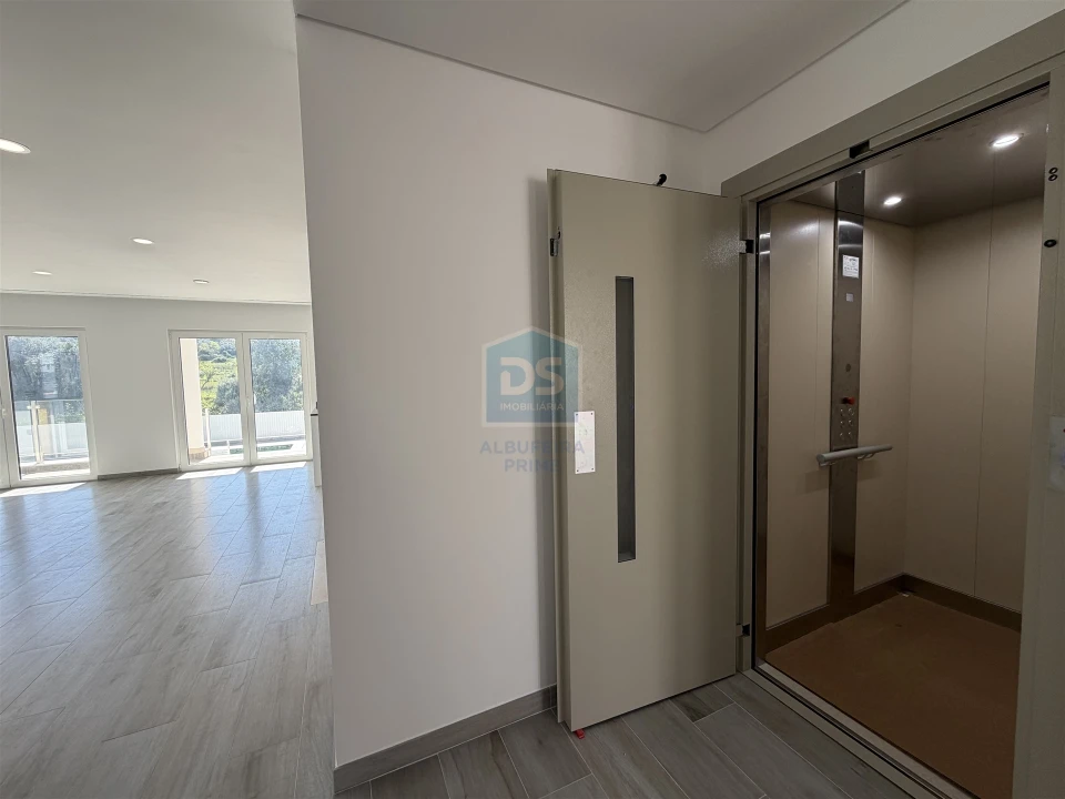 Moradia T3 para Venda em Albufeira e Olhos de Água Foto 14